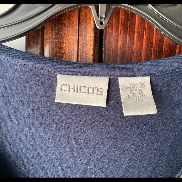 *Sorry for Wrinkle Pic* Chico’s Top - Picture 2 of 3